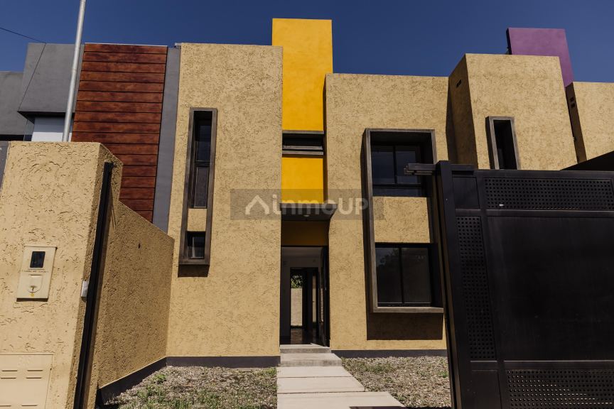 Duplex en Venta en S.M. de Tucumán, Tucuman