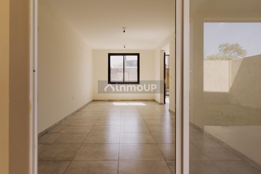 Duplex en Venta en S.M. de Tucumán, Tucuman