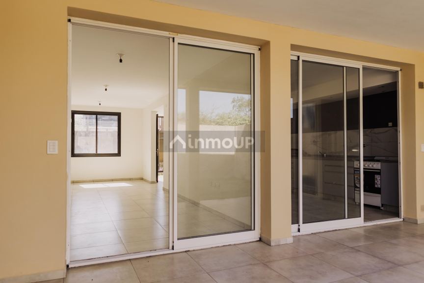 Duplex en Venta en S.M. de Tucumán, Tucuman