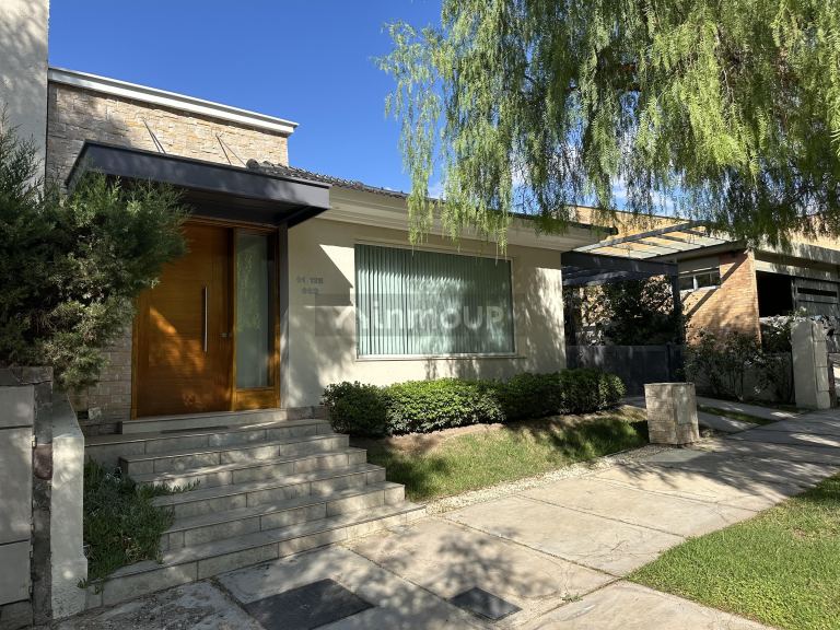 Casa en Venta en Capital, Mendoza