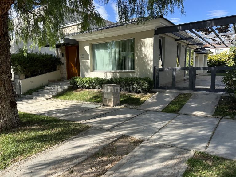 Casa en Venta en Capital, Mendoza