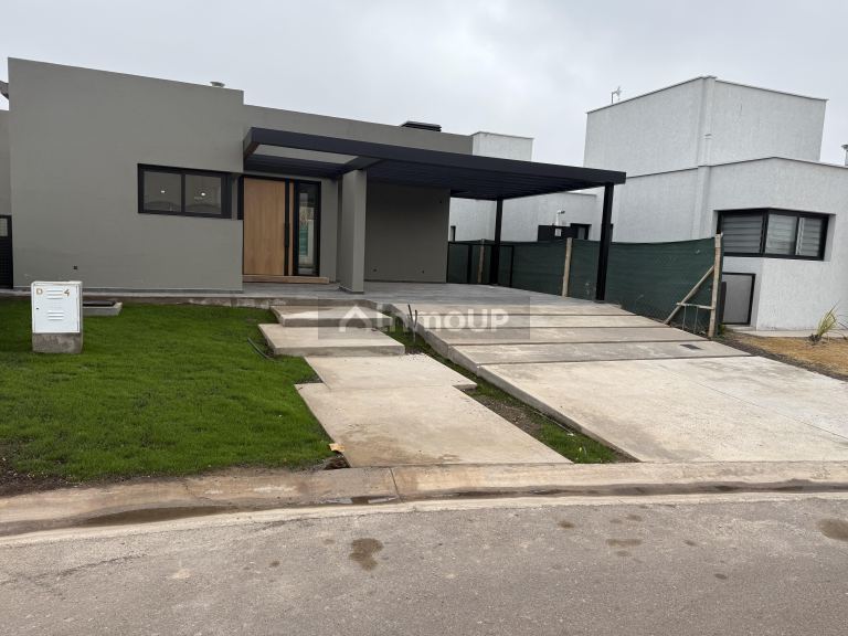 Casa en Venta en Maipu, Mendoza