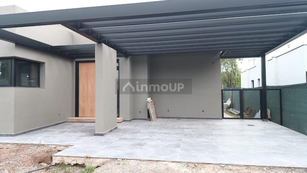 Casa en Venta en Maipu, Mendoza