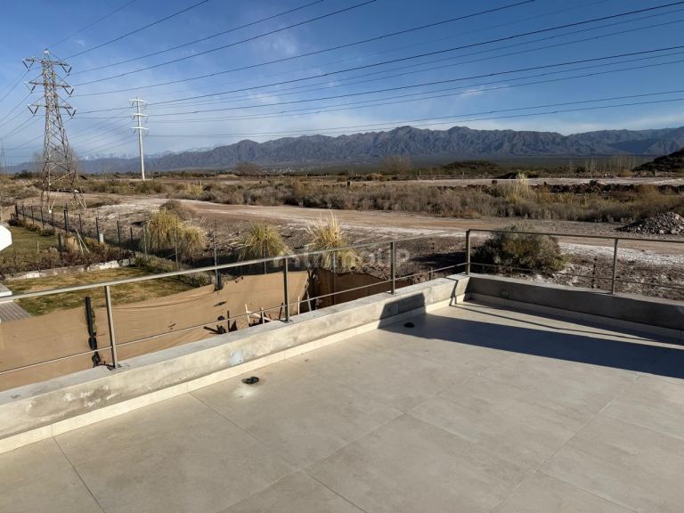 Casa en Venta en Lujan de Cuyo, Mendoza