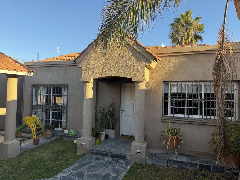 Casa en Venta en Guaymallen, Mendoza
