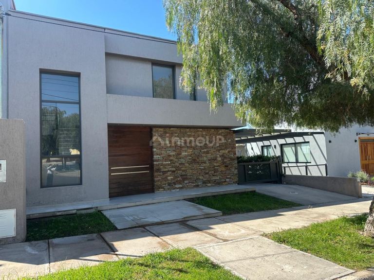 Casa en Venta en Capital, Mendoza