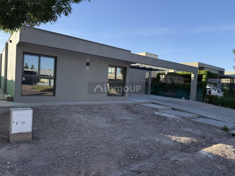 Casa en Venta en Lujan de Cuyo, Mendoza