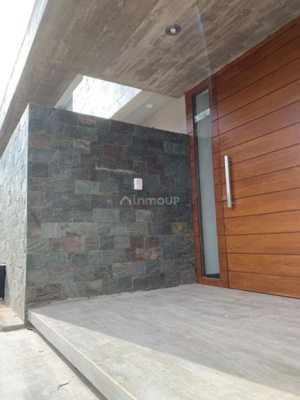 Casa en Alquiler en Lujan de Cuyo, Mendoza