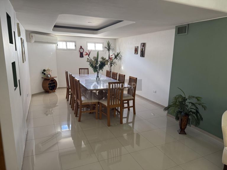 Casa en Venta en Guaymallen, Mendoza