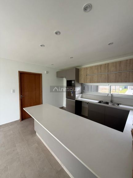 Casa en Alquiler en Lujan de Cuyo, Mendoza