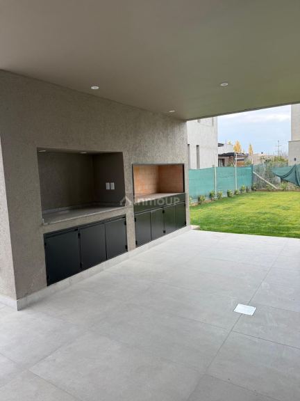 Casa en Alquiler en Lujan de Cuyo, Mendoza