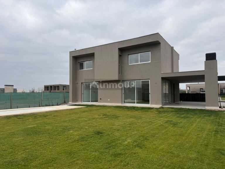 Casa en Alquiler en Lujan de Cuyo, Mendoza