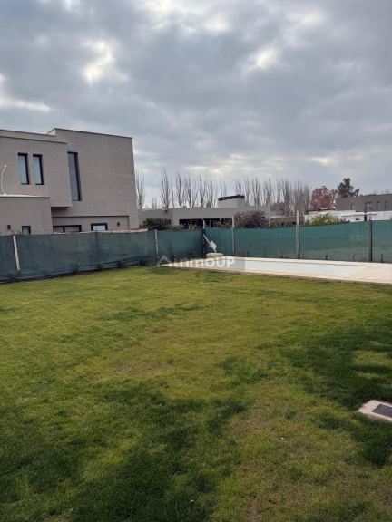Casa en Alquiler en Lujan de Cuyo, Mendoza