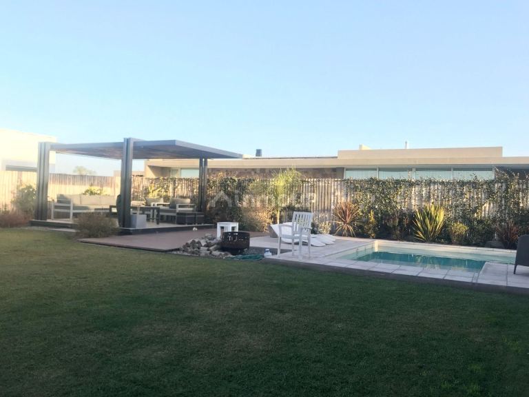 Casa en Venta en Lujan de Cuyo, Mendoza