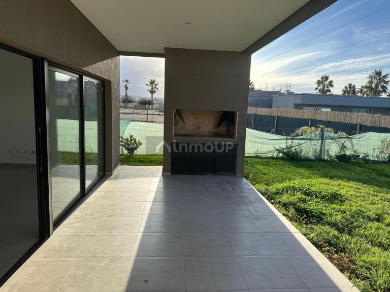 Casa en Alquiler en Maipu, Mendoza
