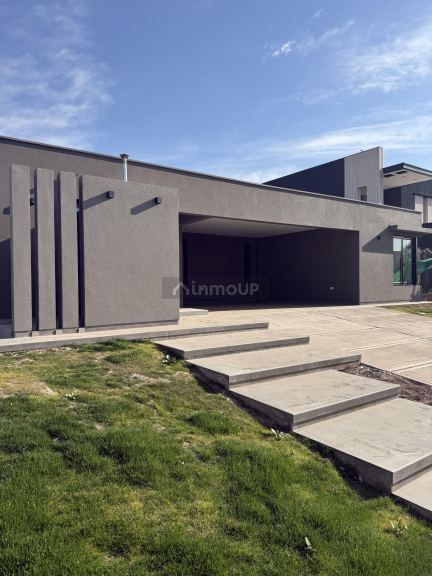 Casa en Venta en Maipu, Mendoza