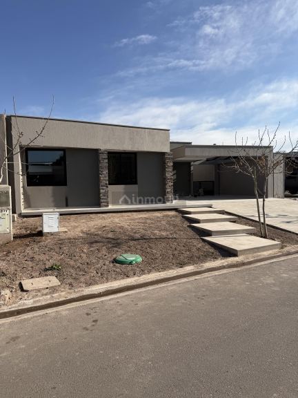 Casa en Venta en Maipu, Mendoza