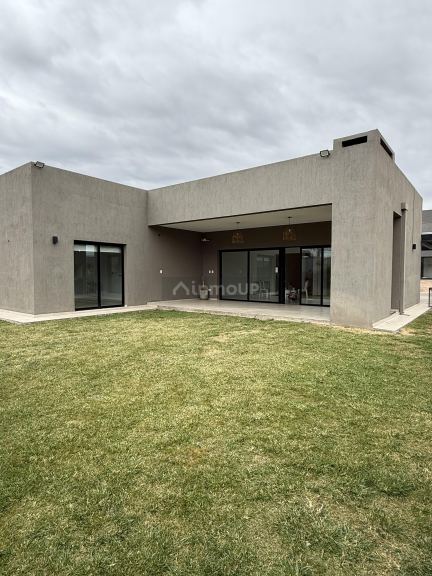 Casa en Venta en Maipu, Mendoza - USD 275.000 | Inmoup - 17