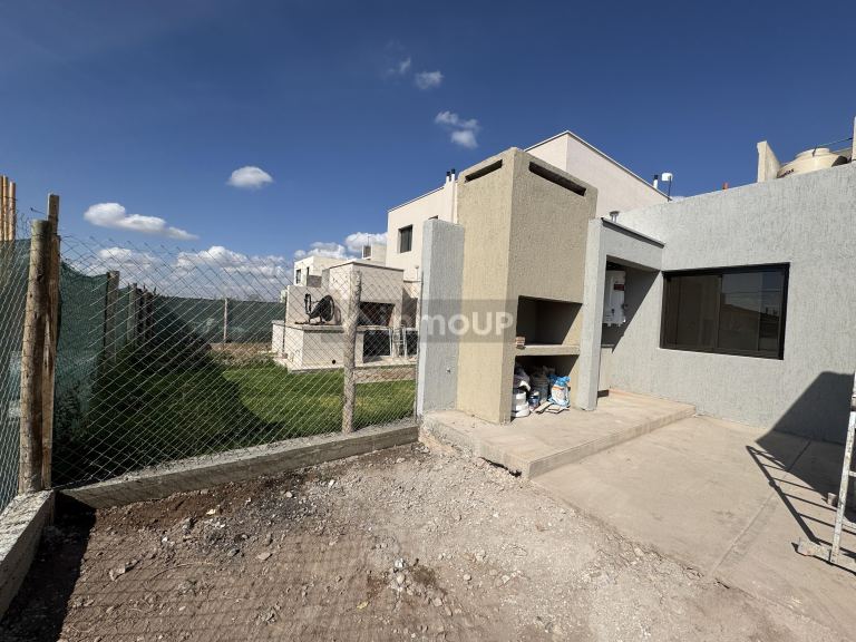 Casa en Venta en Maipu, Mendoza