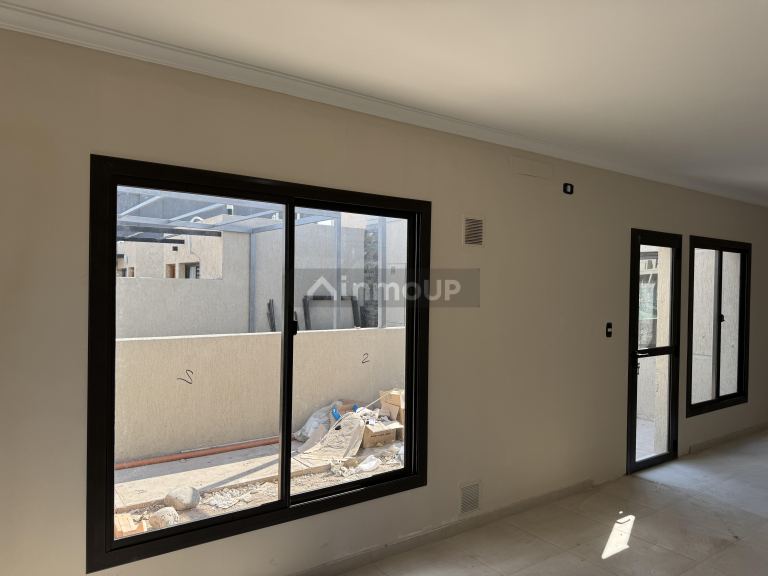 Casa en Venta en Maipu, Mendoza