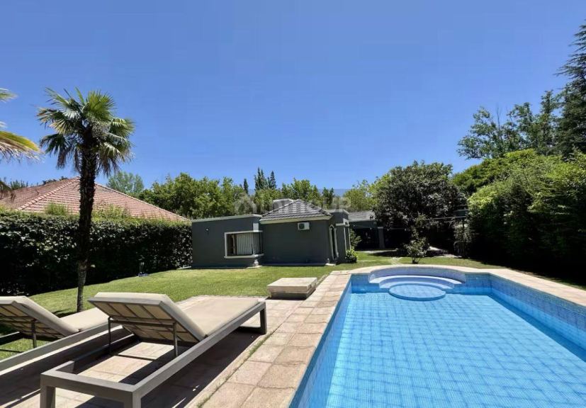 Casa en Venta en Lujan de Cuyo, Mendoza