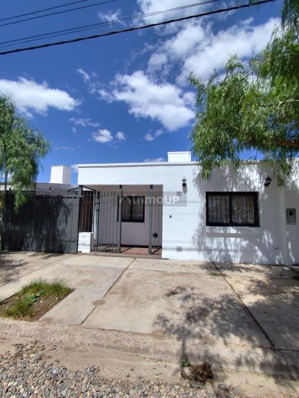 Casa en Alquiler en Lujan de Cuyo, Mendoza