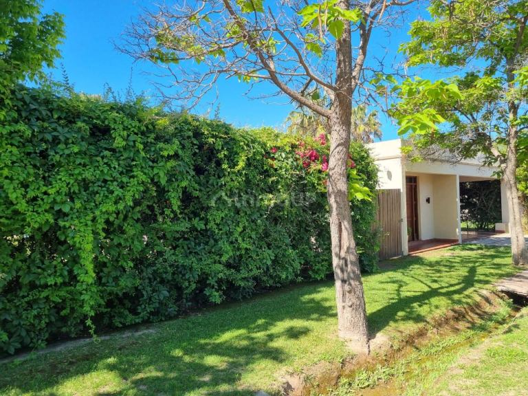 Casa en Alquiler en Maipu, Mendoza