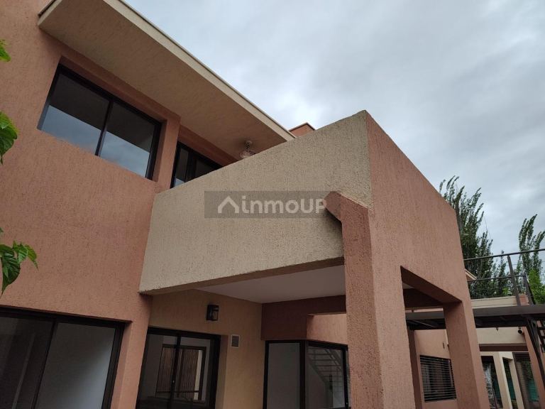 Departamento en Alquiler en Maipu, Mendoza