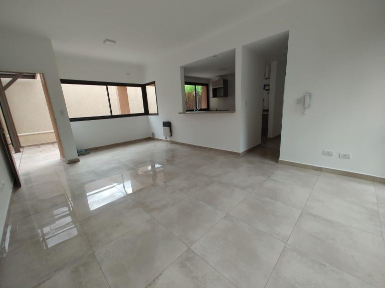 Departamento en Alquiler en Maipu, Mendoza