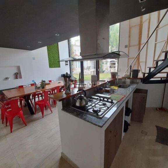 Casa en Venta en Guaymallen, Mendoza