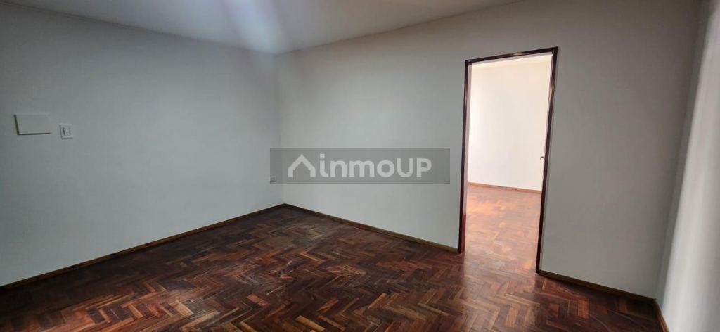Oficina en Venta en Capital, Mendoza