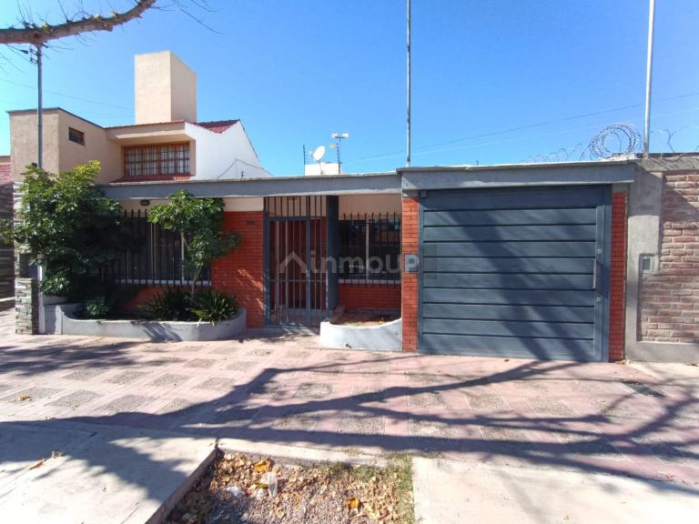 Casa en Alquiler en Godoy Cruz, Mendoza