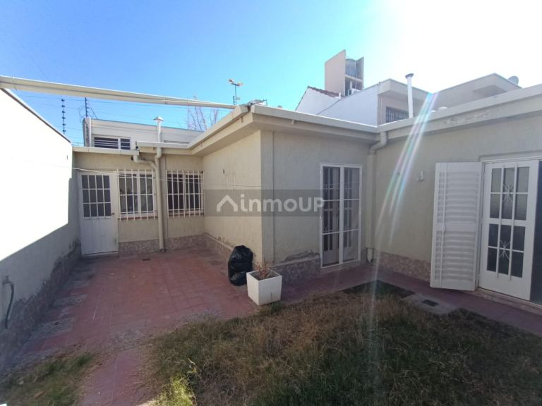 Casa en Alquiler en Godoy Cruz, Mendoza