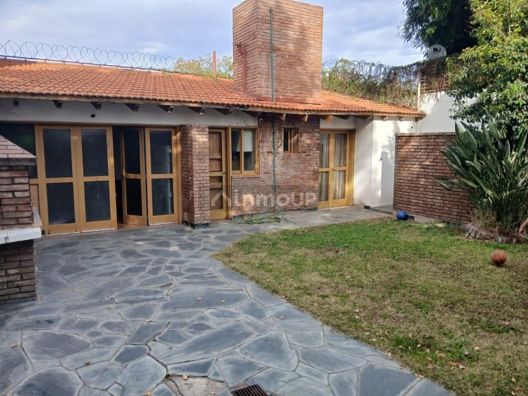 Casa en Venta en Guaymallen, Mendoza