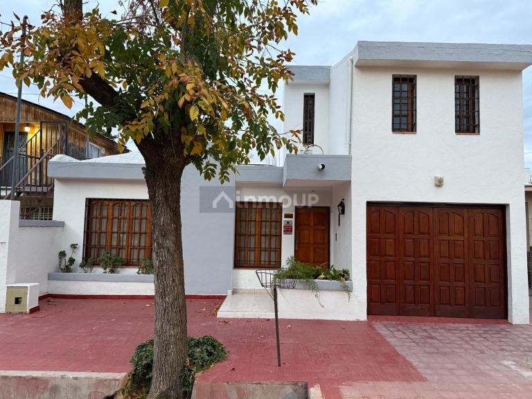 Casa en Venta en Godoy Cruz, Mendoza