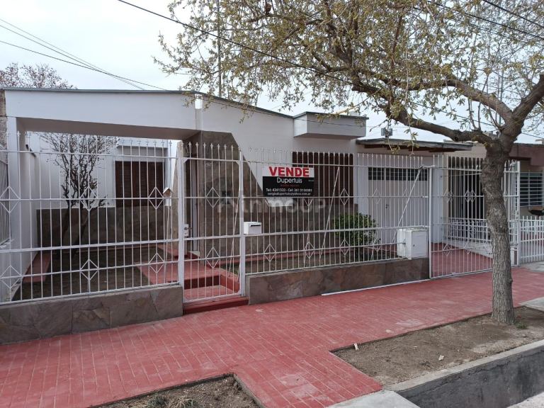 Casa en Venta en Godoy Cruz, Mendoza
