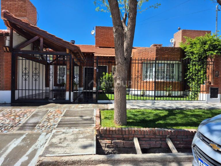 Casa en Venta en Lujan de Cuyo, Mendoza