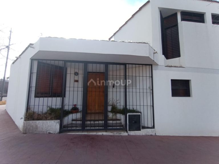 Casa en Alquiler en Godoy Cruz, Mendoza