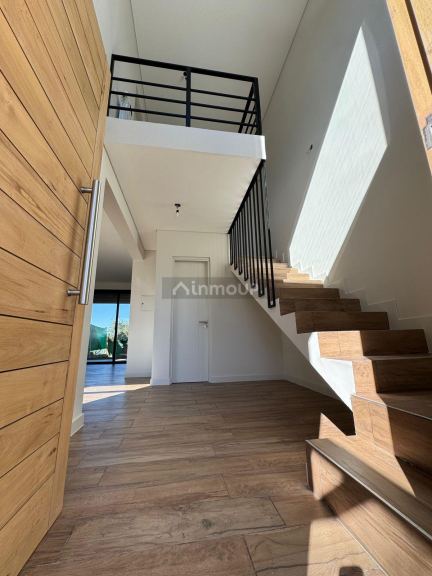 Duplex en Venta en Maipu, Mendoza