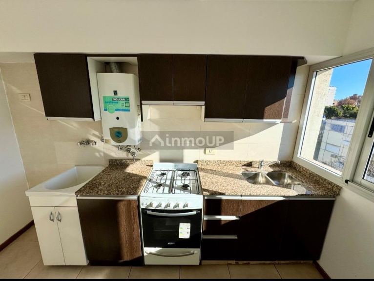 Departamento en Alquiler en Rosario, Santa Fe - $ 800.000 | Inmoup - 10