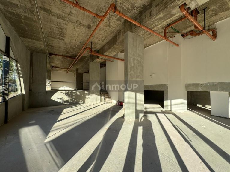 Local Comercial en Alquiler en Rosario, Santa Fe