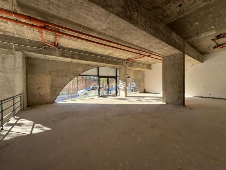 Local Comercial en Alquiler en Rosario, Santa Fe