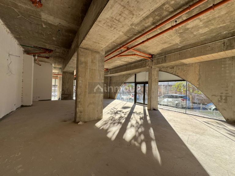 Local Comercial en Alquiler en Rosario, Santa Fe