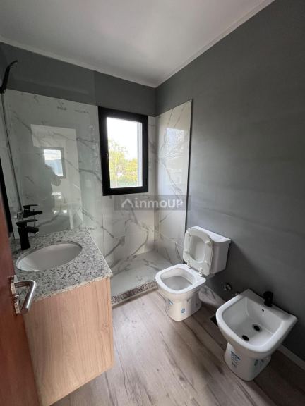 Casa en Alquiler en Rosario, Santa Fe