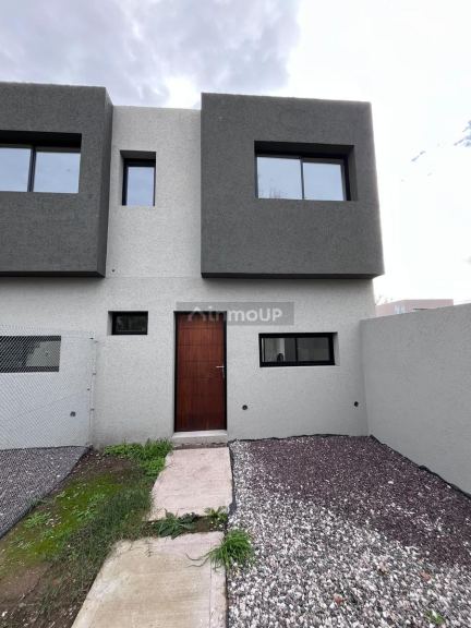 Casa en Alquiler en Rosario, Santa Fe