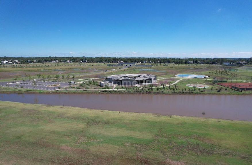 Terreno en Venta en Funes, Santa Fe