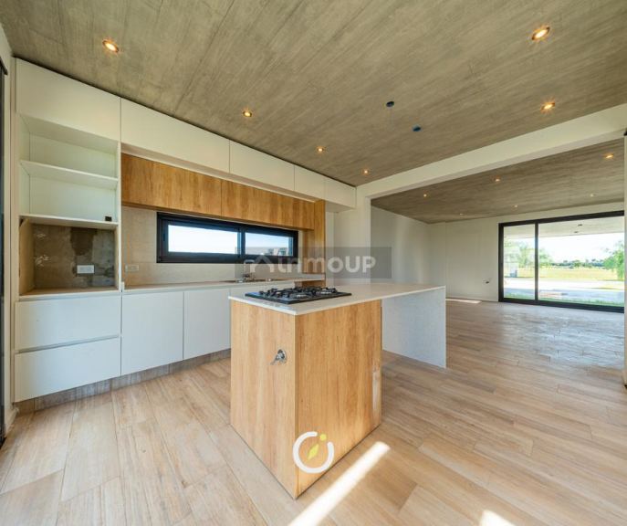 Casa en Venta en Funes, Santa Fe - USD 550.000 | Inmoup - 9