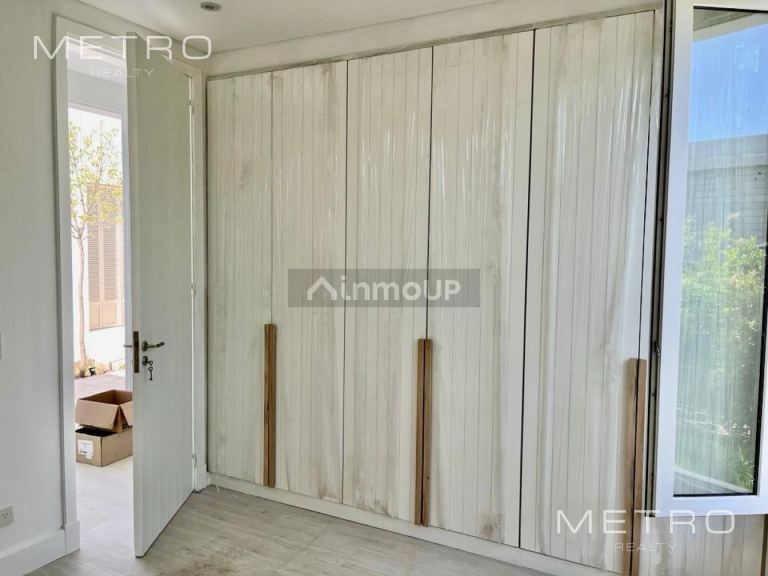 Casa en Alquiler en Escobar, G.B.A. Zona Norte