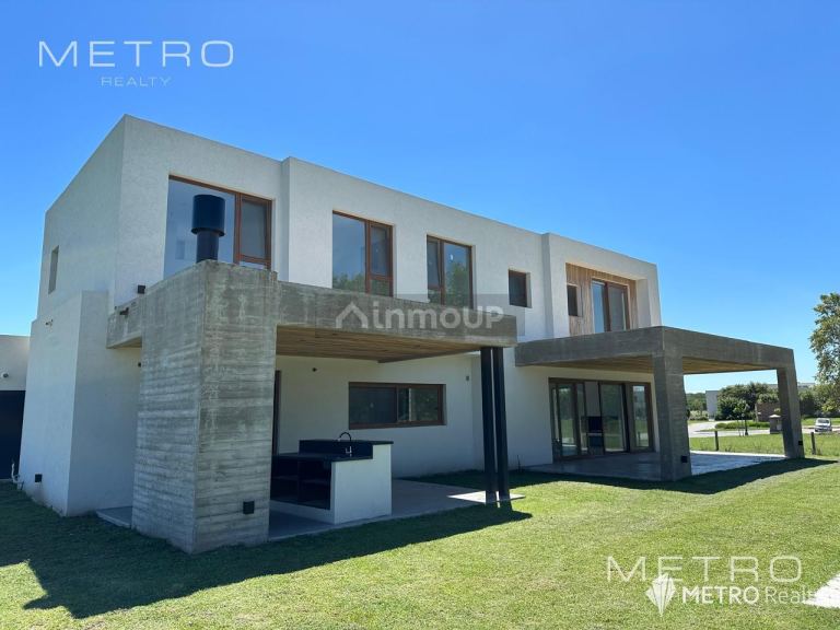 Casa en Venta en Pilar, G.B.A. Zona Norte