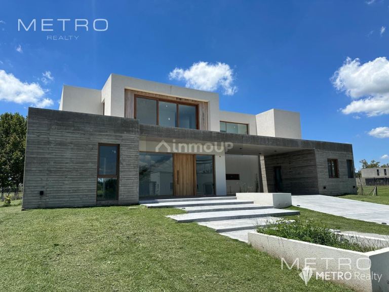Casa en Venta en Pilar, G.B.A. Zona Norte